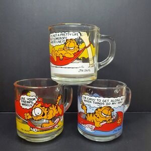 Garfield And Odie Glass Mugs Set Of 3 Vintage 1978 McDonald's Collectors Mugs